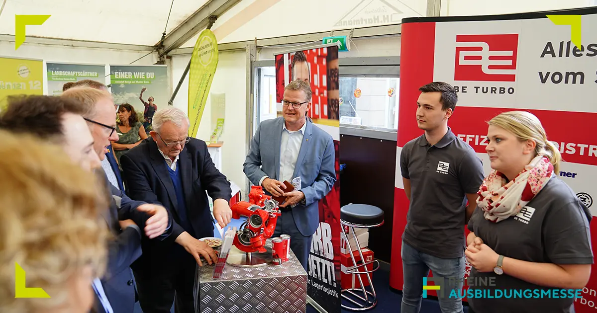 AMR_4 Ausbildungsmesse, Karriere, Jobs, gute Arbeitgeber, Rheine, Stadthalle
